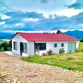 Finca Siberia, Sisga, hotel u gradu Tilatá