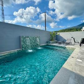 Villa 25 Private Pool Langkawi, hotel in Ulu Melaka