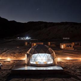 Wadi Rum party luxury camp, hotel v mestu Disah