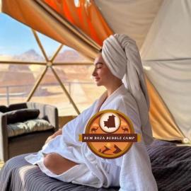 RUM ROZA BUBBLES lUXURY CAMP, hotel din Wadi Rum