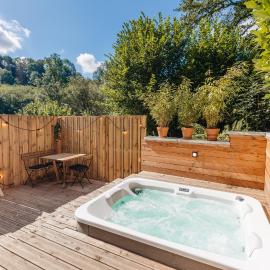 Le Chalet de l'Ours, jacuzzi and private sauna