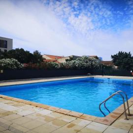 Appart bord de mer, piscine et clim