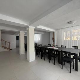Casa Maya, hotel di Băile Govora