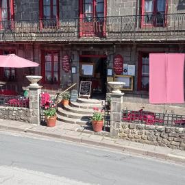 Hostellerie du Beffroy, hotel en Besse-et-Saint-Anastaise