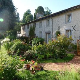 Gîte des trois pommes, hotell sihtkohas Mauléon