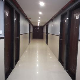 Infinity Rooms D-Mart, khách sạn ở Surat