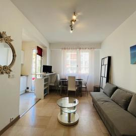 नीस में, होटल Grand studio de 30 m2 Promenade des Anglais
