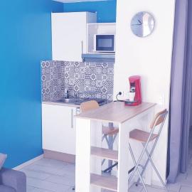HYPER Centre-Lumineux-Clim-Wifi, hotel in Toulon