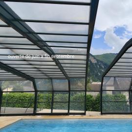 Bielle में, होटल Ossau T2 5 personnes piscine climatisation 1 chambre draps serviettes inclus parking moustiquaires lave vaisselle lave linge tout confort