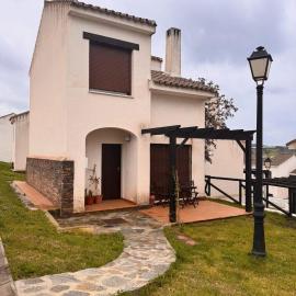 Villa Sierra de la Plata, hotel din El Ronquillo