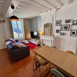 Cosy getaway in historic Bayeux