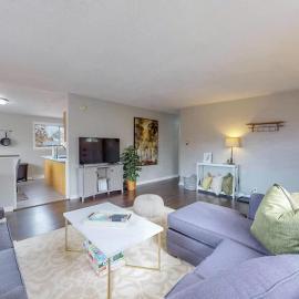 Charming Three Bedroom Home in Littleton