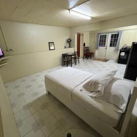 Old Town Studio with Separate Affiliated Pool House