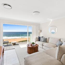 Lume on the Shore - A Stylish Oceanfront Getaway, hotel in Narrabeen