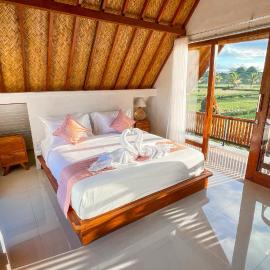 Lila Sari Guest House with breakfast