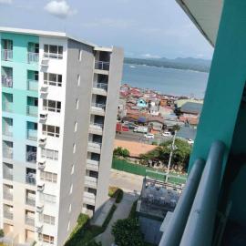 seawind tower 5 family room