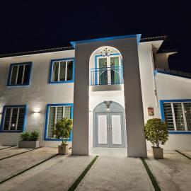 WARNI 45 Whole Or Room, hotel din Muar