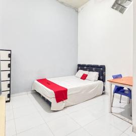 RedDoorz at Wisma Hiro Dwikora Palembang
