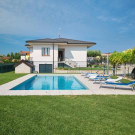VILLA HARMONY - Regarda Travel