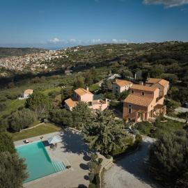 Eliathos Hillside Retreat, hotel Arháneszben