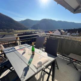 Ferienwohnung Moseltraum, bis zu 6 Pers, mit 3 Schlafzimmer und Panoramabalkon