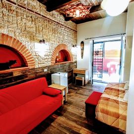 Big Mama Jungle Rooms e spa, hotel a Terracina