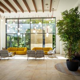 C Hotel Neve Ilan, hotel di Neve Ilan