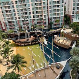 Accommodation with waterpark, hotel in Pattaya South