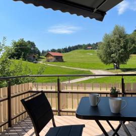 Traumplatz im Allgäu, hotelli kohteessa Rettenberg