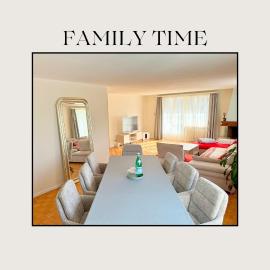 Spacious Cozy House for Groups & Families 2 Floors & free parking, hotel i Kollbrunn