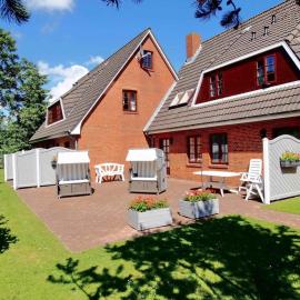 Gaestehaus-Bruhn-1, hotel v destinácii Alkersum