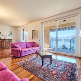 Panorama sul lago, hotel v destinaci Fiumelatte