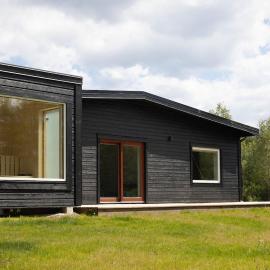 New lake view cottage with Sauna, hotel en Vislanda