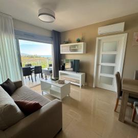 Casa Felicita Playa Azul, hotel in El Borseral
