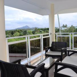 Mountain Panoramic Suite two steps to the beach