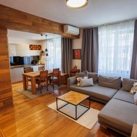 Apartment IN the Center