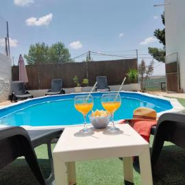 Casa Cueva Sol con chimenea y piscina privada