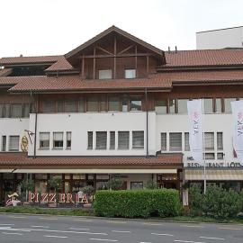 Hotel Lötschberg, מלון בשפיץ