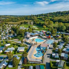 Camping La Vallée, hôtel à Houlgate