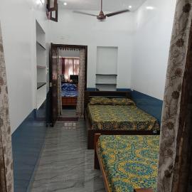 KHS Madhav-U, hotel in Ambāsamudram