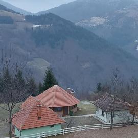 Legat tri brata, hotel a Ivanjica