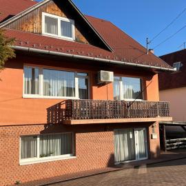 Gyógygödör Vendégház, hotel in Szekszárd