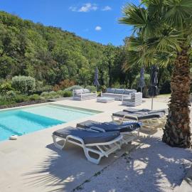 Villa Privée - Les Trois J - Charme & Bien-être, hotel in Grimaud