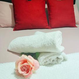 Ashridge Guesthouse & Safaris、ヘイジービューのホテル