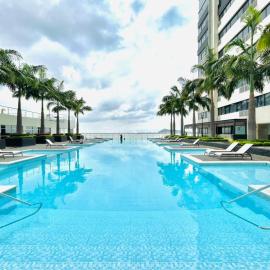 Suite Luxury en Puerto Santana, hotel di Guayaquil