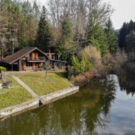 Chalet du Schlossthal - Étang, hotel em Lemberg