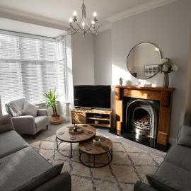 4 Bed End Terrace - sleeps 7, hotel u gradu 'Ilkley'