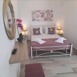 Loula's House, hotell i Vátos