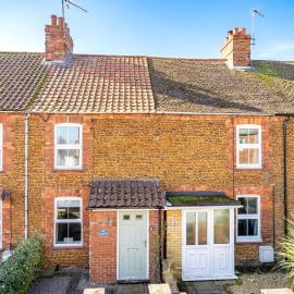 Fuzzy Duck Cottage
