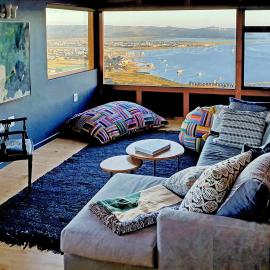 Main House - Maison Mahogany - 100sqm design with lagoon view and jacuzzi、クニスナのホテル